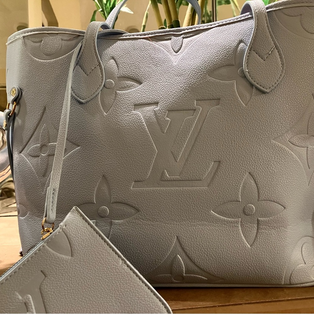 🔥 COPY Louis Vuitton Baby Blue Neverfull Tote Bag - Picture 3 of 7